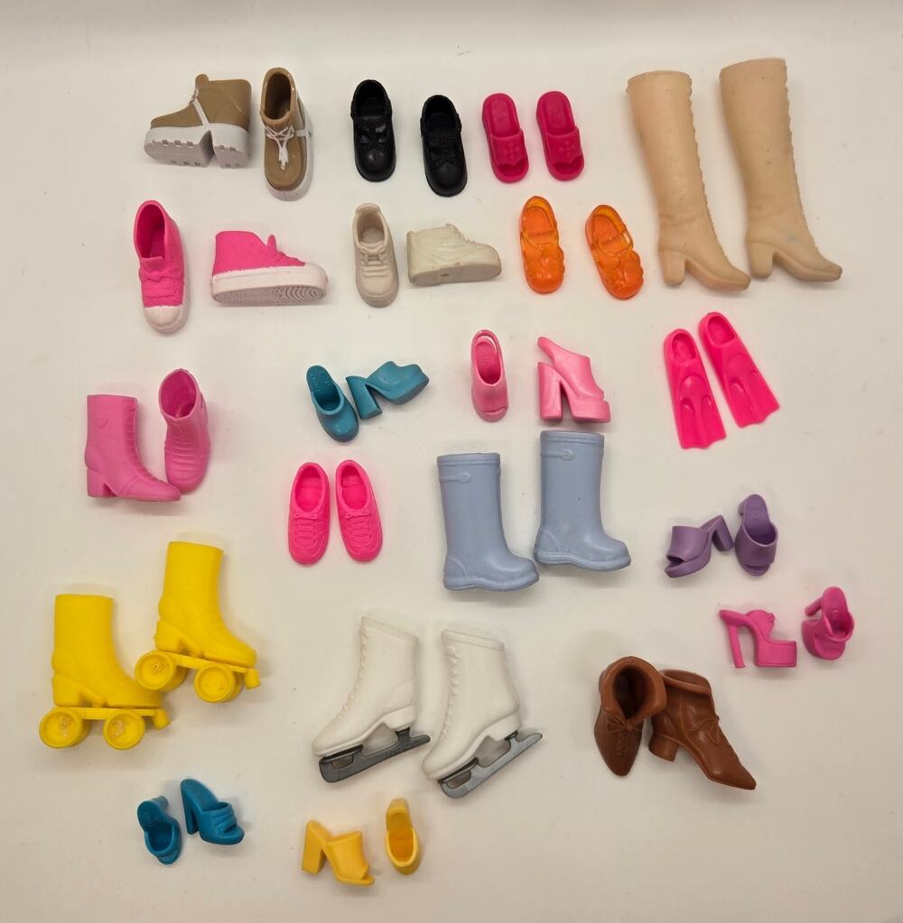 Barbie Doll Shoes Vintage and Modern Assorted Lot of 20 pairs Boots Heels